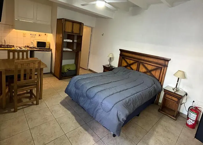 Paso De Los Andes 1450 Mendoza Suites