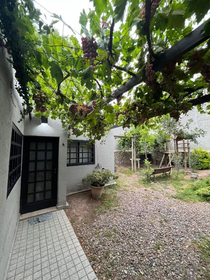 Paso De Andes 1450 Apartment *