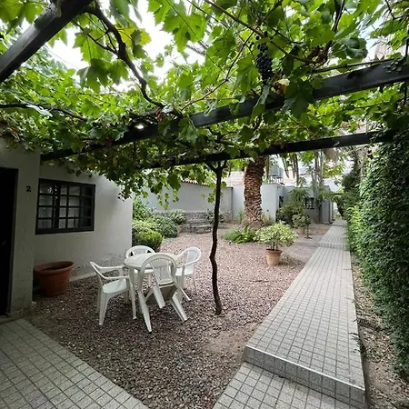 Paso De Los Andes 1450 Mendoza Suites Exterior photo