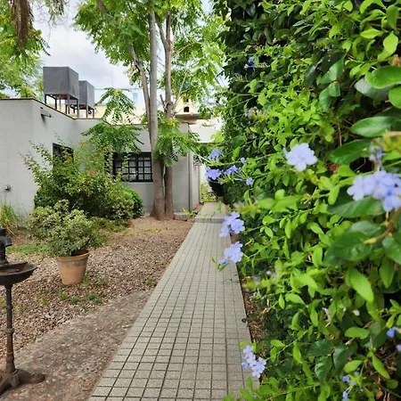 Paso De Los Andes 1450 Mendoza Suites Exterior photo